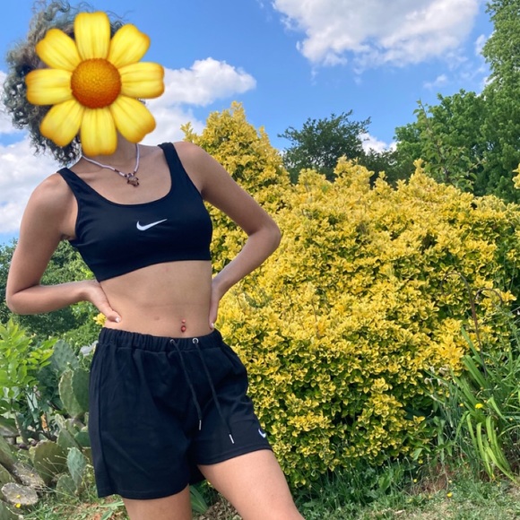 I Have These Comfy Nike Bra Sets Available Now! ❤️